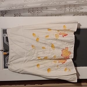 Cream embroidered flower skirt